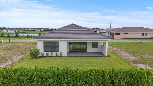 18119 CRESSWIND TERRACE, Lakewood Ranch, FL 34211