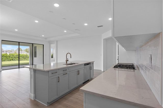 18119 CRESSWIND TERRACE, Lakewood Ranch, FL 34211