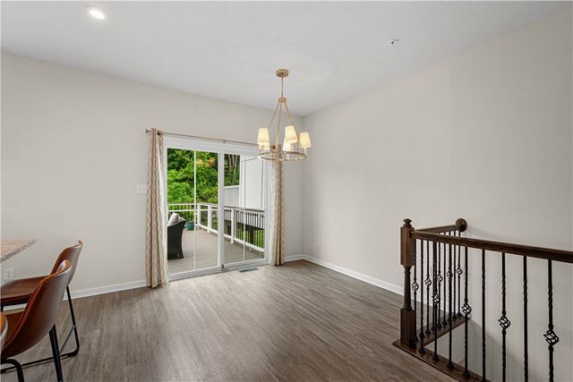 160 COLE DRIVE, Robinson Twp, PA 15136