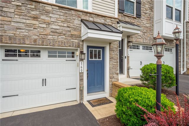 160 COLE DRIVE, Robinson Twp, PA 15136