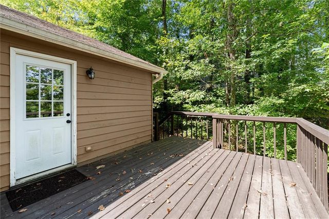 4916 Hawk Trail NE, Marietta, GA 30066