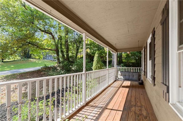 4916 Hawk Trail NE, Marietta, GA 30066