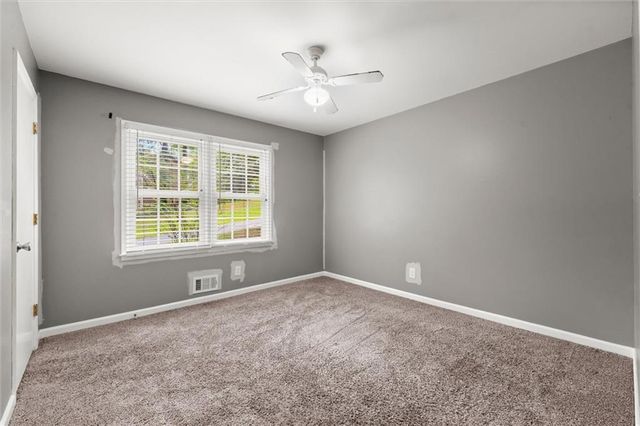 4916 Hawk Trail NE, Marietta, GA 30066