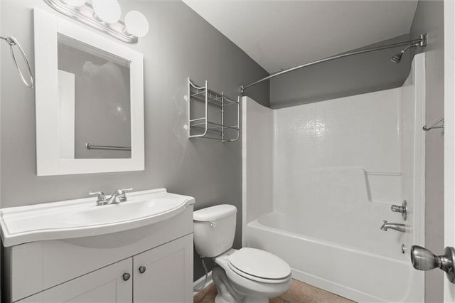 4916 Hawk Trail NE, Marietta, GA 30066