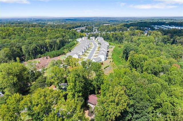 4916 Hawk Trail NE, Marietta, GA 30066