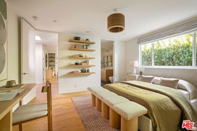 1130 Maytor Place, Beverly Hills, CA 90210