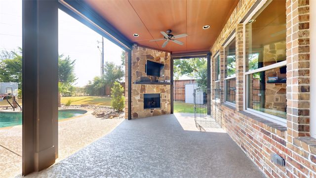 1641 Hidden Bluff Court, Prosper, TX 75078