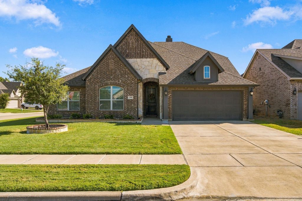 288 Brazos Street, Burleson, TX 76028 — exterior