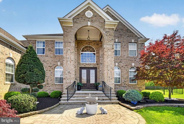 45 EMERALD RD, Robbinsville, NJ 08691