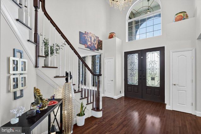 45 EMERALD RD, Robbinsville, NJ 08691