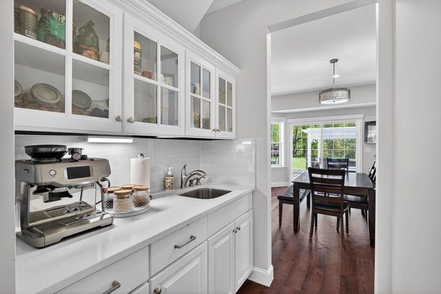 45 EMERALD RD, Robbinsville, NJ 08691