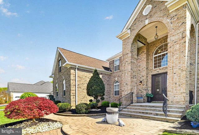 45 EMERALD RD, Robbinsville, NJ 08691
