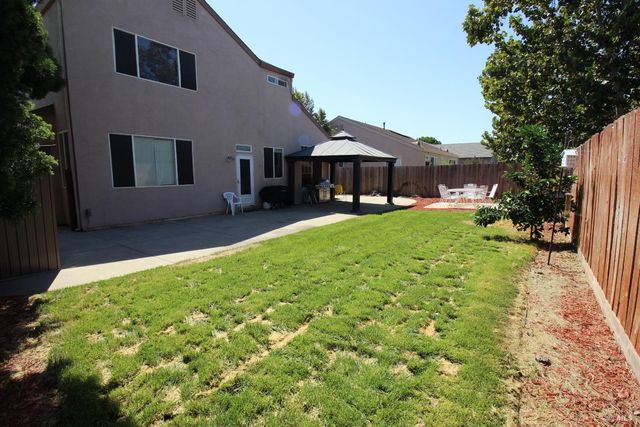 513 De Flores Cir, Rio Vista, CA 94571