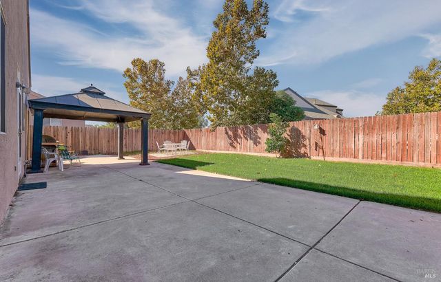513 De Flores Cir, Rio Vista, CA 94571