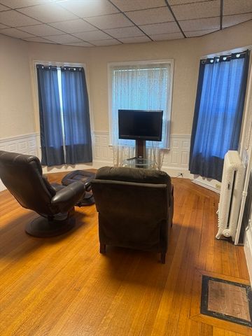 85 Oliver 1, Malden, MA 02148