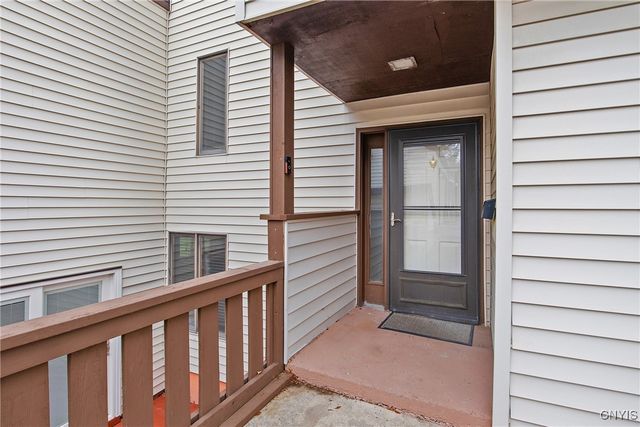 201 Woburn Drive, Camillus, NY 13031