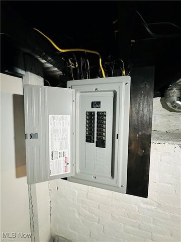 3250 W 127th Street, Cleveland, OH 44111