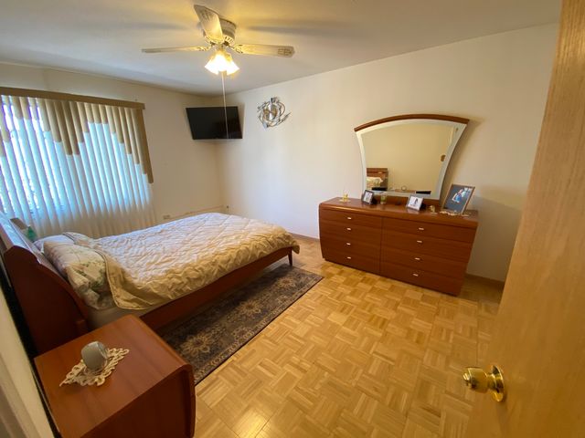 728 Inverrary Lane, Deerfield, IL 60015