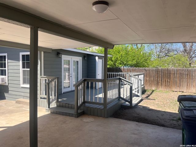 725 Delmar, San Antonio, TX 78210