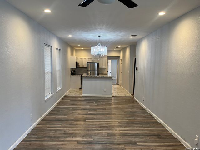 725 Delmar, San Antonio, TX 78210