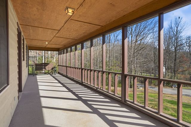 2083 Woodlake Lane, Young Harris, GA 30582