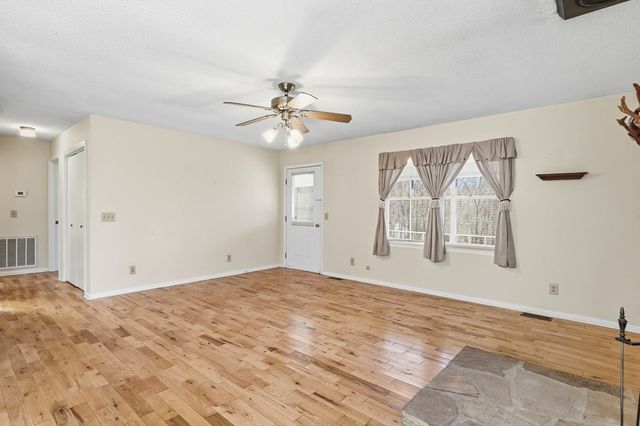 2083 Woodlake Lane, Young Harris, GA 30582