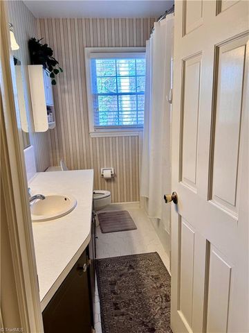 104 Ben Nevis Drive, Kernersville, NC 27284