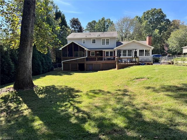 104 Ben Nevis Drive, Kernersville, NC 27284