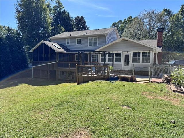 104 Ben Nevis Drive, Kernersville, NC 27284