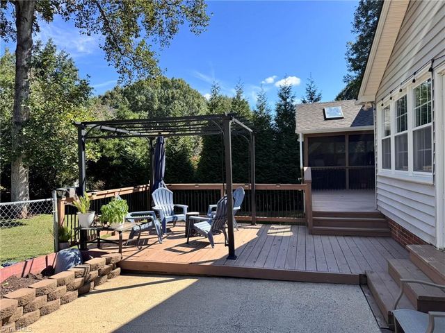 104 Ben Nevis Drive, Kernersville, NC 27284