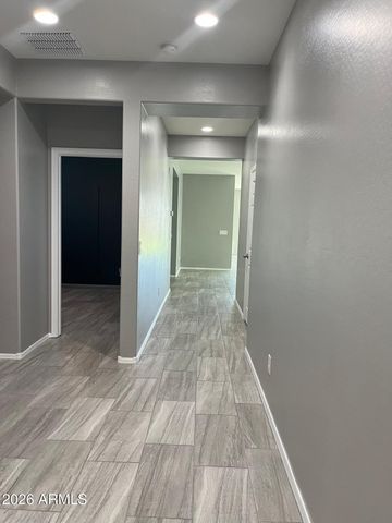 8503 W PEPPERTREE Lane, Glendale, AZ 85305