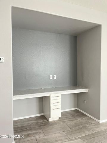 8503 W PEPPERTREE Lane, Glendale, AZ 85305