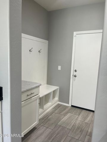 8503 W PEPPERTREE Lane, Glendale, AZ 85305
