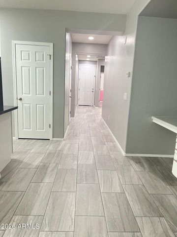 8503 W PEPPERTREE Lane, Glendale, AZ 85305