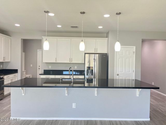 8503 W PEPPERTREE Lane, Glendale, AZ 85305