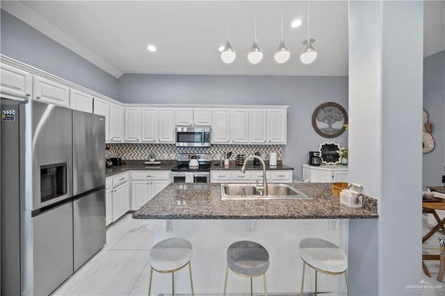 3107 S 6th Lane, Mcallen, TX 78503