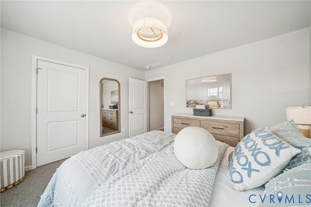 1661 River Bluff Ln, North Prince George, VA 23860