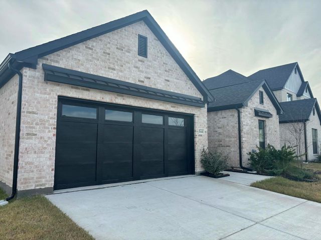 544 Oak Creek Drive, Lavon, TX 75166