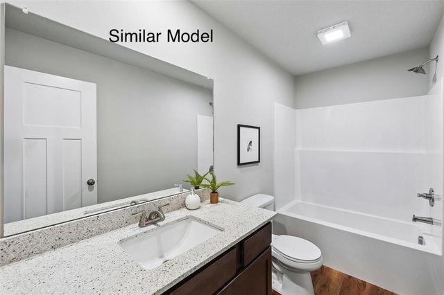 2411 Chestnut Street, Granger, IA 50109