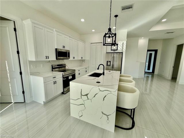 507 Leroy AVE, Lehigh Acres, FL 33972