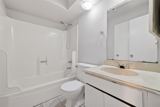 4742 Tain Drive, Houston, TX 77084