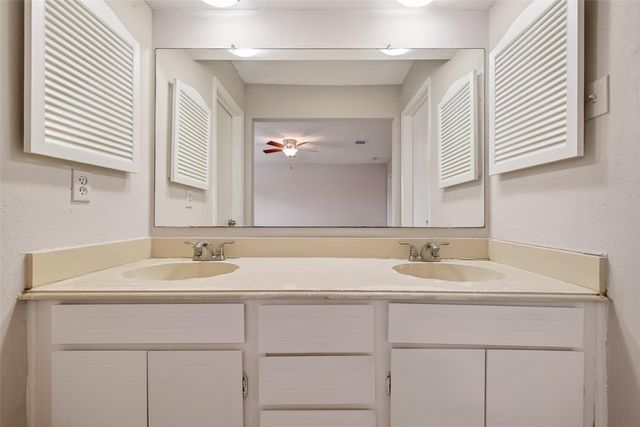 4742 Tain Drive, Houston, TX 77084