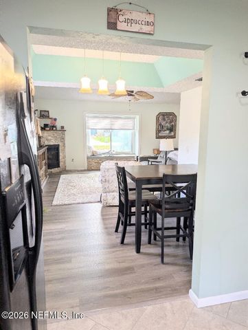 3 POINT Place, Palm Coast, FL 32164