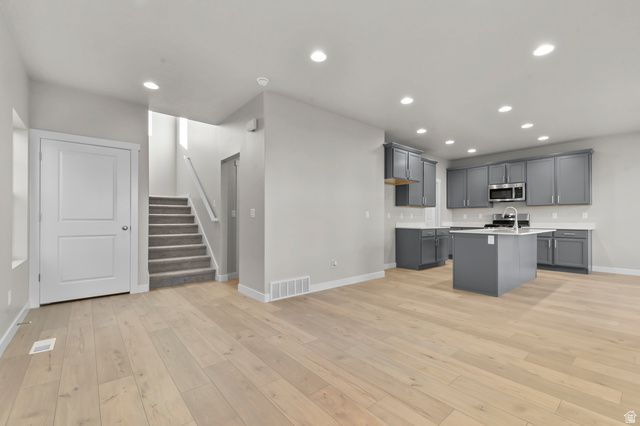 6764 N STAR LAKE DR, Eagle Mountain, UT 84005