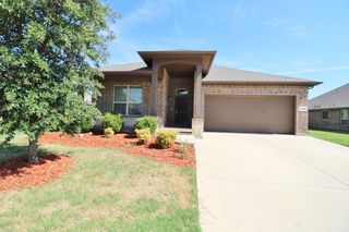 1205 Crest Ridge Drive, Glenn Heights, TX 75154