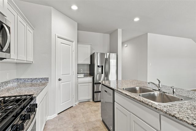 5912 Piedrosa Court, Denton, TX 76226