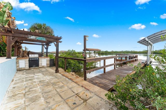 29 PELICAN LANE, Edgewater, FL 32141