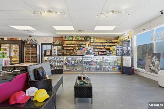 27-16 Broadway, Fair Lawn, NJ 07410