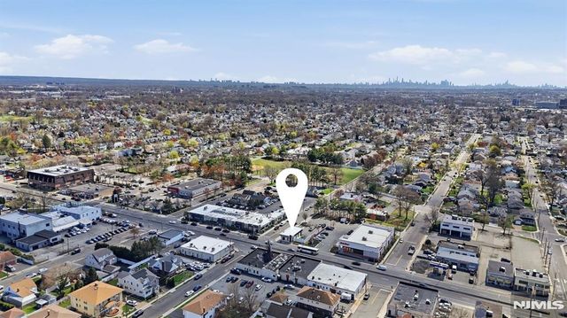 27-16 Broadway, Fair Lawn, NJ 07410