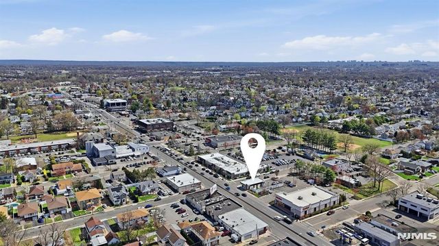 27-16 Broadway, Fair Lawn, NJ 07410